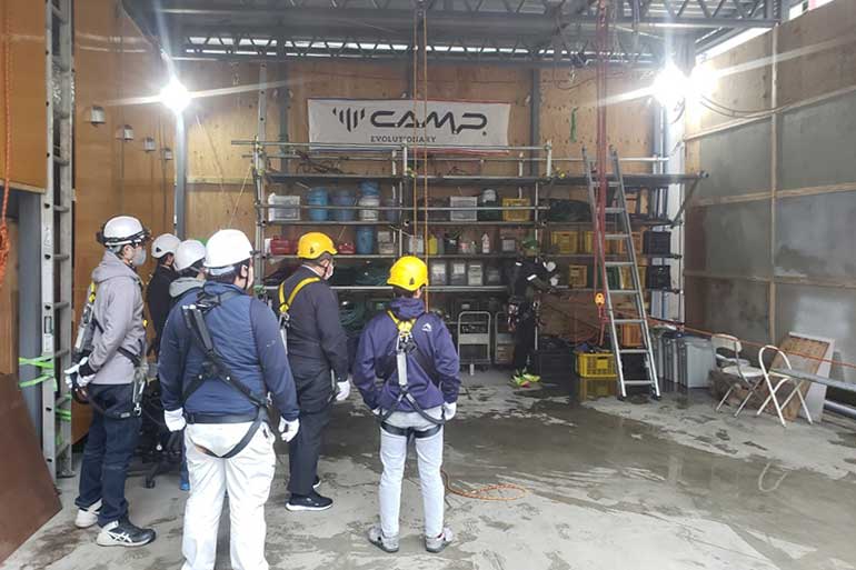 フルハーネス特別教育の様子